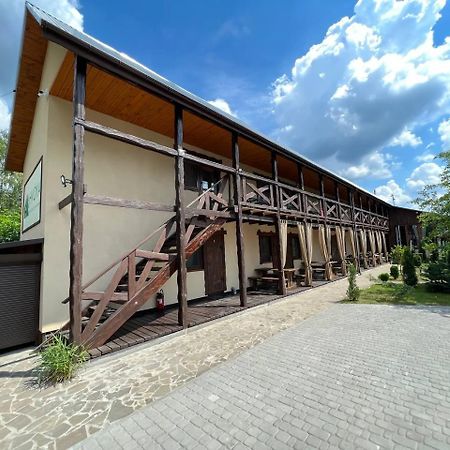 Villa Hvoya à Svityaz' Extérieur photo